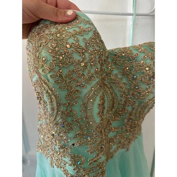 Baby Online D.R.E.S.S. Youth size medium formal dress - Picture 3 of 8